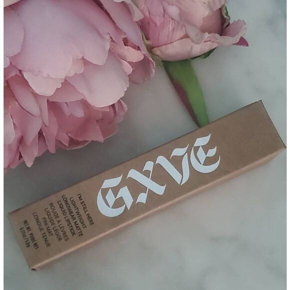 GXVE Liquid Lipstick in Flannel (Dusty Rose) by Gwen Stefani - Picture 8 of 12